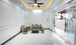 Bán nhà phố Đại Đồng, 32m x 5 tầng, MT 5.7m