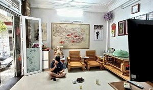 Bán nhà Tân mai 25m x 5 tầng, MT 5m, đủ công năng