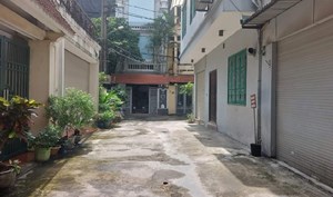 Bán đất Giải phóng, 38m, MT 3.65m