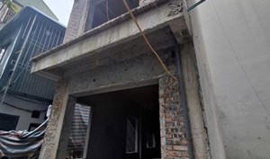 Bán nhà Nam Dư, 30m x 5 tầng, MT 4m